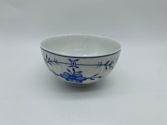 Amina Strohblume Zuckerbowl